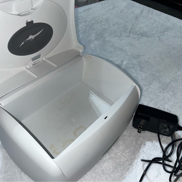 CALLING ALL MAMAS! Wipe warmer - Picture 3 of 4